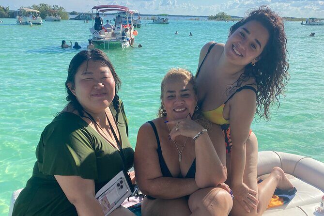 Pontoon Private Tour of the Seven Colors Lagoon - Key Points