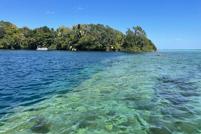 Pontoon Tour of the 7 Color Lagoon - Key Points