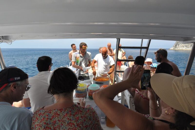 Ponza Island 5-Hour Boat Tour - Key Points