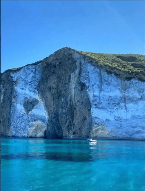 Ponza/Palmarola boat tour with lunch on board - Discovering the Ponza/Palmarola Boat Tour — A Practical Guide