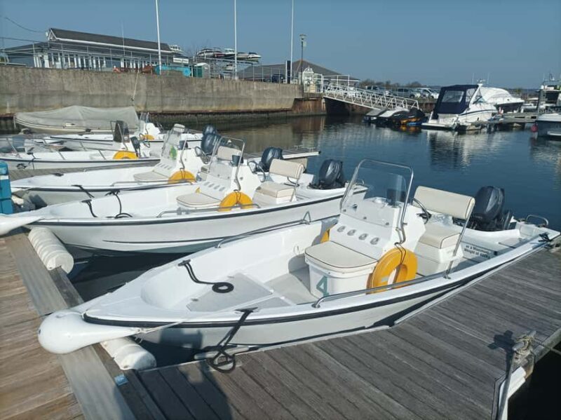 Poole Harbor: 2, 3, 4, 6, or 8-Hour Boat Rental Service - Key Points