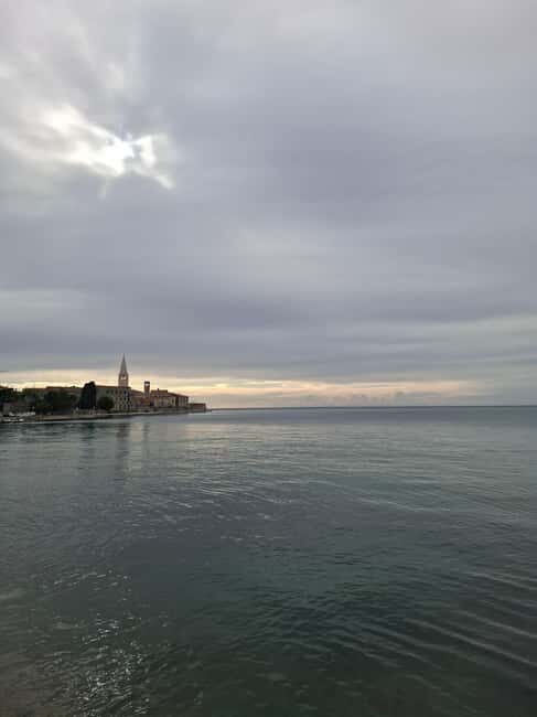 Pore: Sunset Cruise with Dinner and cocktail - The Experience: What to Expect on Your Sunset Cruise in Pore