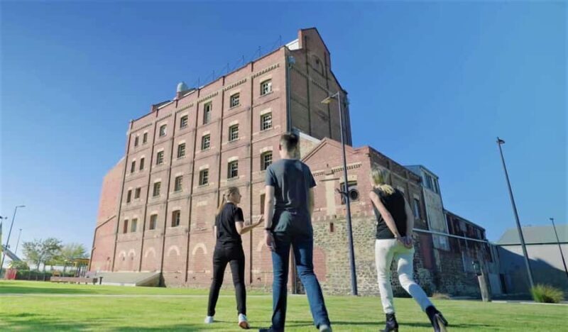 Port Adelaide: Walking Tour with Food Tasting & Drinks - Discover the Charm of Port Adelaide: Walking Tour with Food Tasting & Drinks