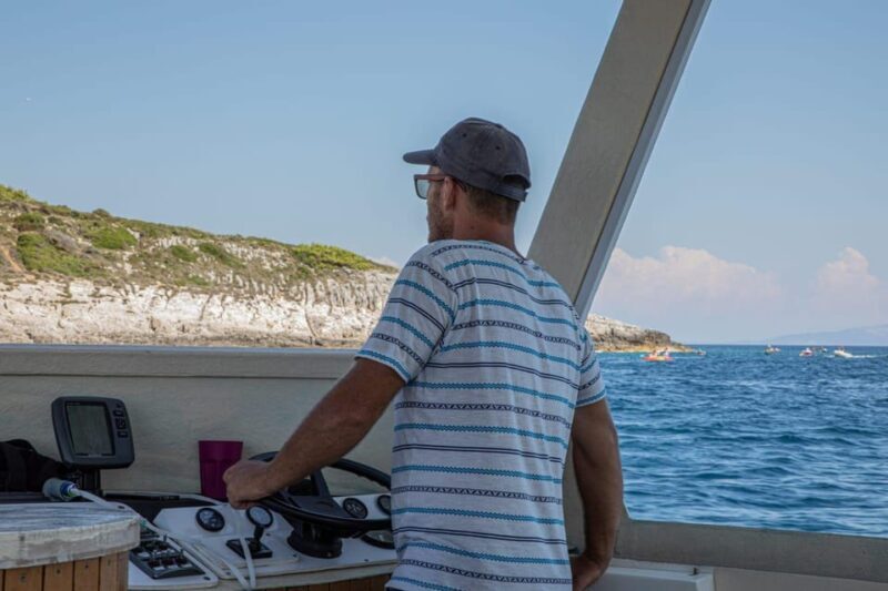 Port Bunarina: Private Boat Trip with Optional Lunch - FAQ