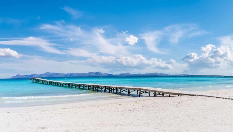 Port d'Alcudia: Yoga Pilates on the beach - Key Points: