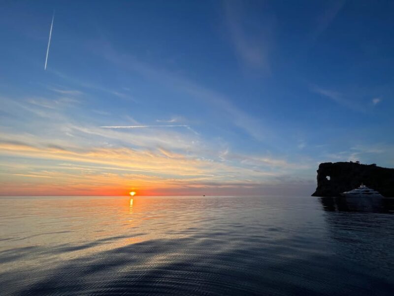 Port de Sóller: Snorkeling Tour with Professional Guide - Who Is This Tour Best For?