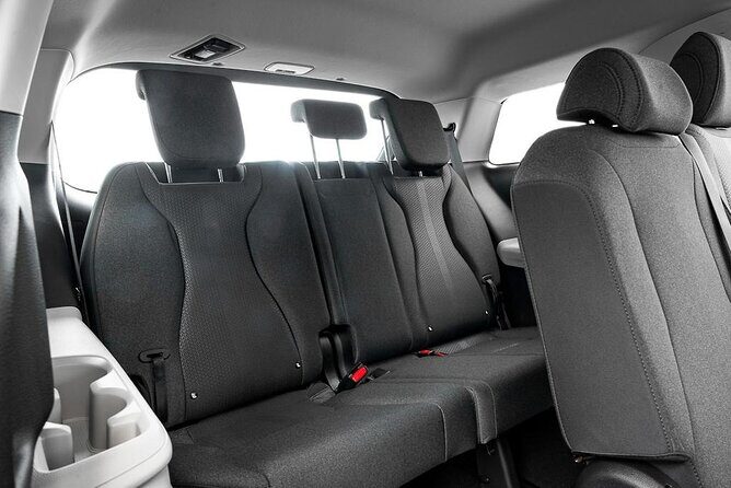 Port Douglas to Cairns Airport Private Transfer 1 to 7 Pax - What Makes It a Good Value?