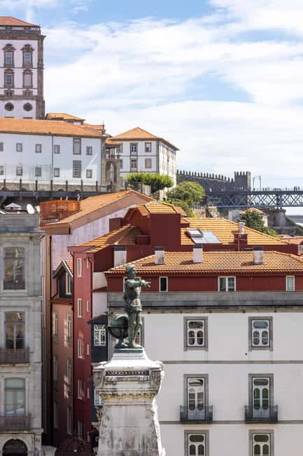Port: Photo sessions in Porto for groups or individuals. - The Sum Up