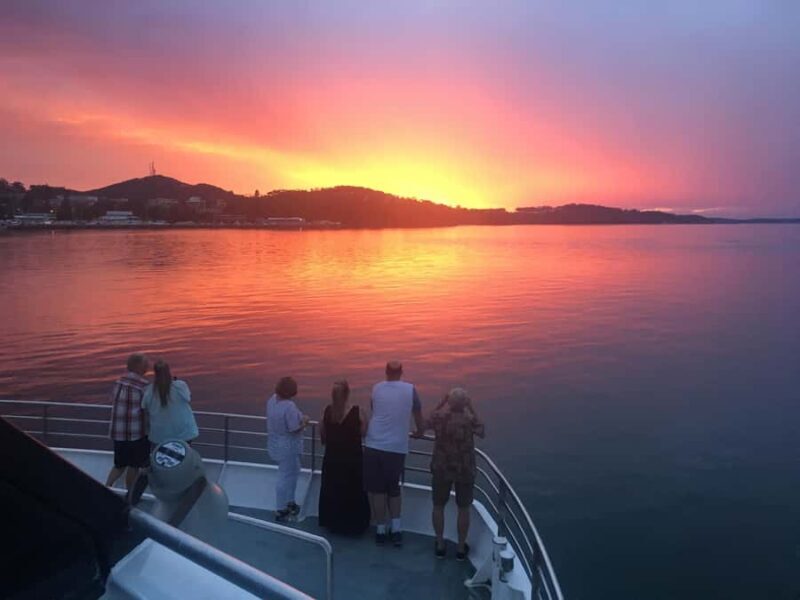 Port Stephens: Sunset on the Bay Cruise - Key Points