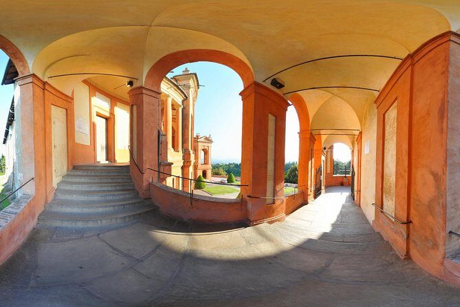 Porticoes of Bologna and Basilica San Luca Guided tour - An Overview of the Tour Experience