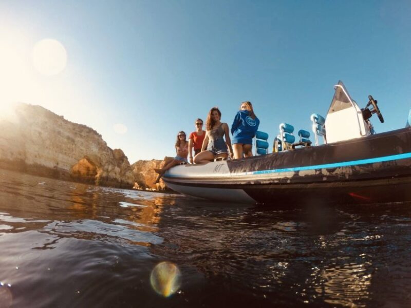 Portimão: Benagil Cave, Marinha Beach Speedboat -Small Group - FAQs
