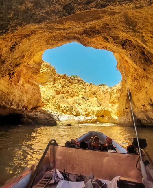 Portimão: Benagil Full Caves Tour with Meal at Allgarbe - The Meal at Allgarbe — Perfect Finish