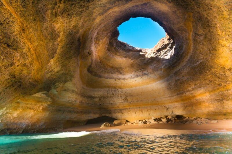 Portimão: Benagil Sea Caves Speedboat Adventure Tour - What Makes This Tour Stand Out?