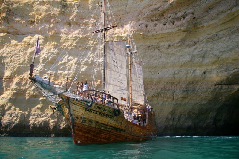 Portimão: Pirate Ship Cave Cruise - Key Points