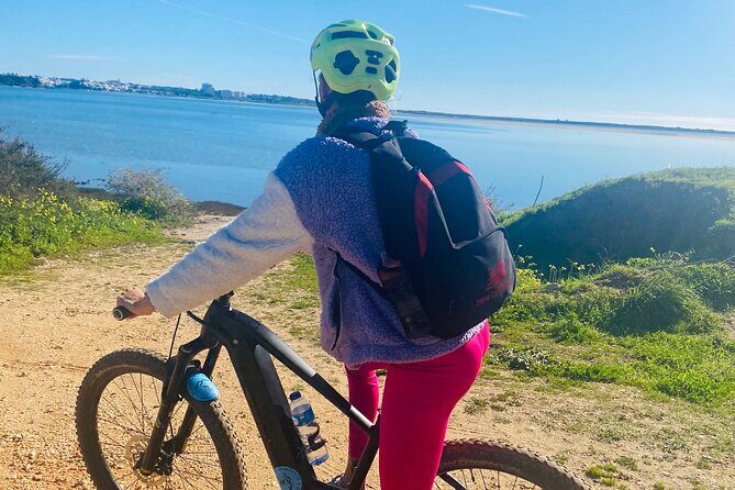 Portimão sightseeing guided tour on e-bikes - What’s Included & What Isn’t