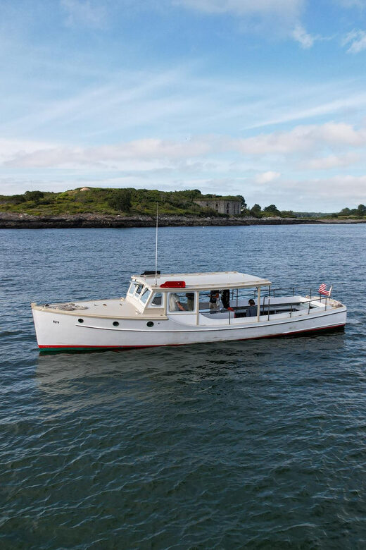 Portland: Casco Bay Afternoon Lighthouse Cruise - Key Points