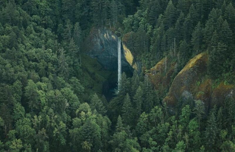 Portland: Columbia Gorge Waterfalls Scenic Air Tour - Key Points