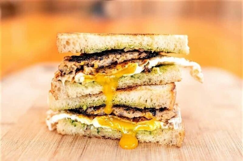 Portland: Downtown Food Tour of 6 Local Favorites Dishes - Key Points