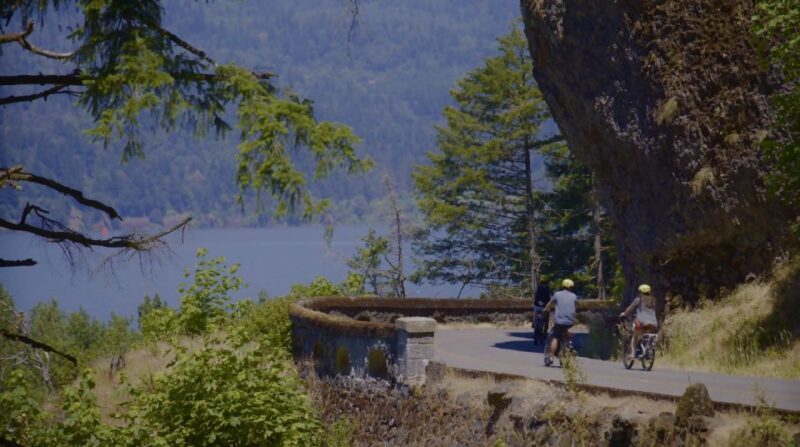 Portland: E-Bike Tour at Multnomah Falls - Who Should Consider This Tour?