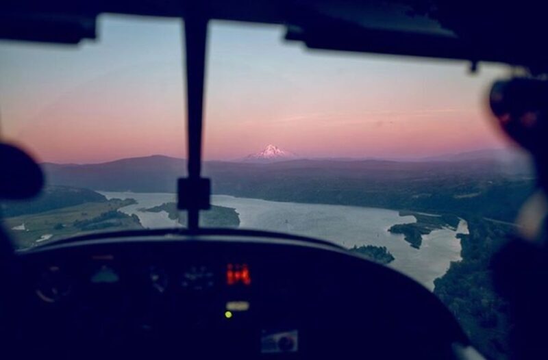 Portland: Multnomah Falls Scenic Flight Tour - Detailed Breakdown of the Experience