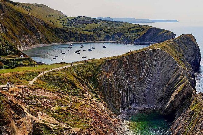 Portland Shore Tour - Jurassic Gems! - The Sum Up