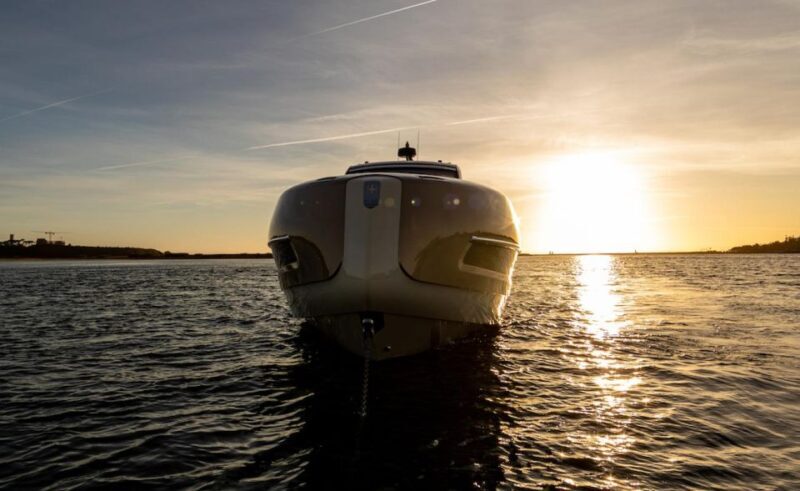 Porto: 2h SUNSET Private Luxury Yacht in the Douro - Key Points