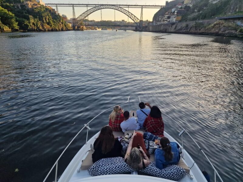 Porto: 6 Bridges Cruise & Port Wine with Sunset Option - A Closer Look at the Porto: 6 Bridges Cruise & Port Wine Tour