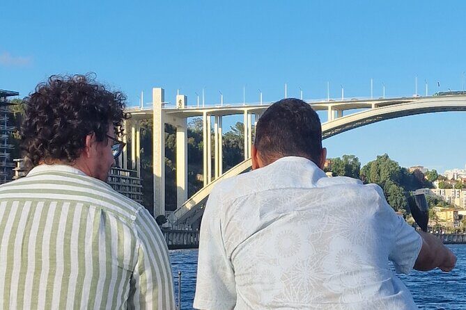 Porto: 6 bridges tour, Douro river with 4 Port Wine tasting - FAQ