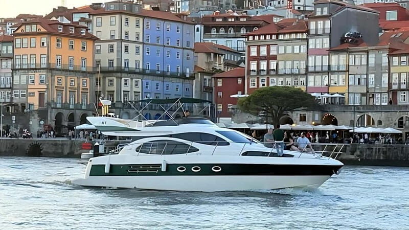 Porto: 6 Bridges Yacht Cruise with Wine & Snacks - Key Points