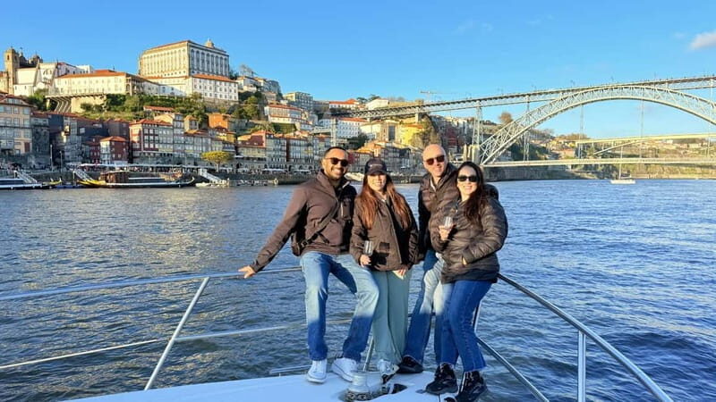 Porto: 6 Bridges Yacht Cruise with Wine & Snacks - An In-Depth Look at the Porto 6 Bridges Yacht Cruise