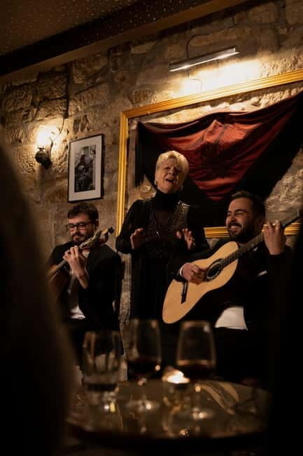 Porto: An Intimate Fado Show in a Historical Tavern - Key Points