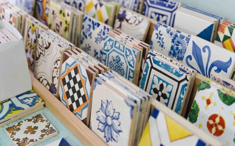 Porto: Azulejos Tiles Walking Tour - A Closer Look at the Porto Azulejos Tiles Walking Tour