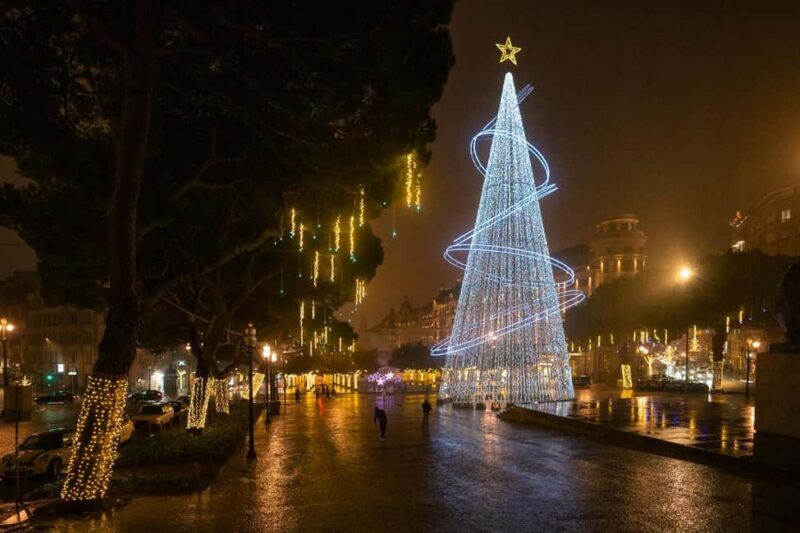 Porto: Christmas Lights Private & Flexible Walking Tour - The Details: What to Expect