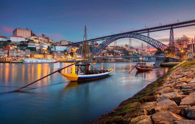Porto City: Low-Cost Private Tour with Wine Tasting (Special Couples) - A Deep Dive into the Porto Private Tour Experience