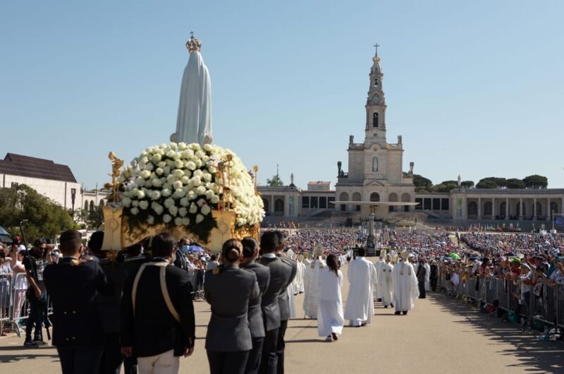 Porto: Complete Private Tour to the Sanctuary of Fatima - Discover the Sanctuary of Fatima: A Complete Private Day Trip from Porto