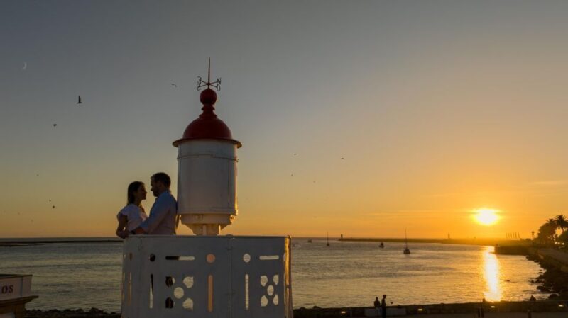 Porto: Couple Photo session in Foz Velha - A Closer Look at the Experience
