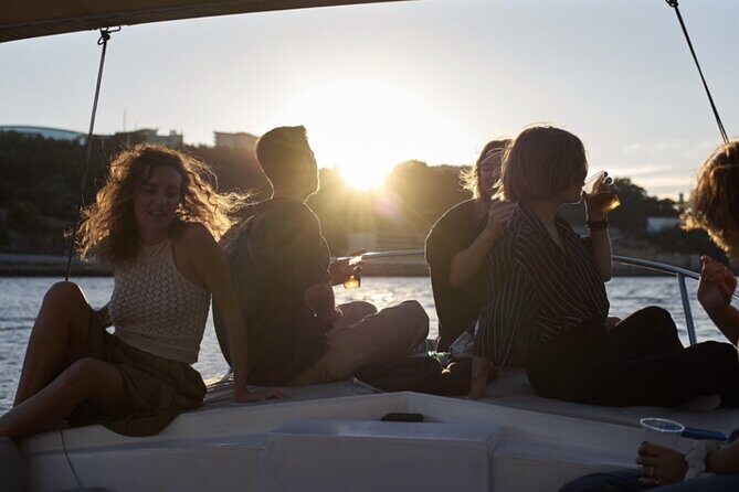 Porto: Douro River Boat Cruise with Port Wine and Snacks - FAQ
