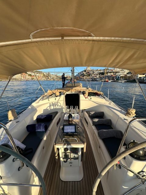 Porto: Douro river Boat tour with wine tasting (small group) - Who Should Consider This Tour?