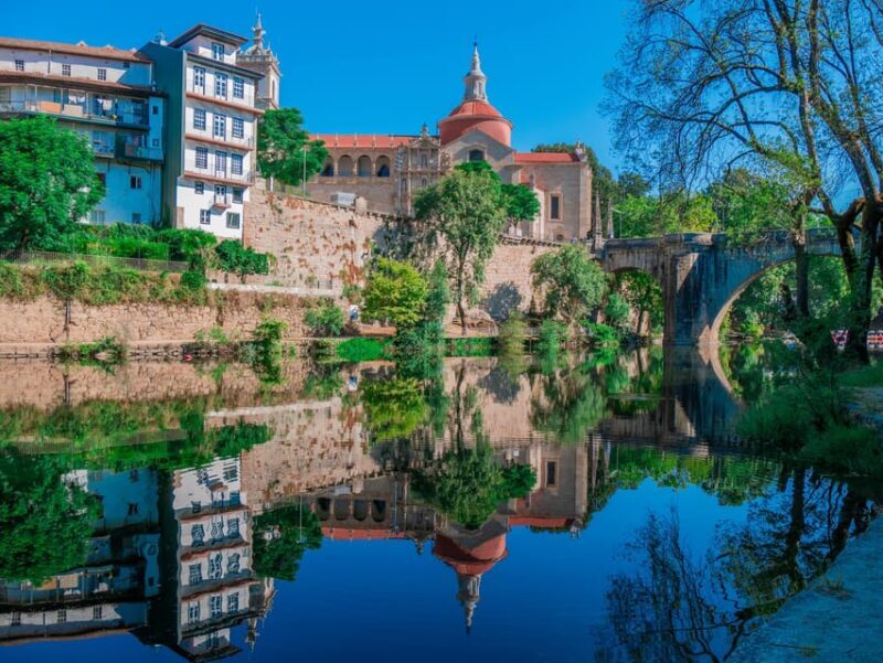 Porto: Douro Valley Private Tour, Tastings, Cruise & Lunch - FAQ