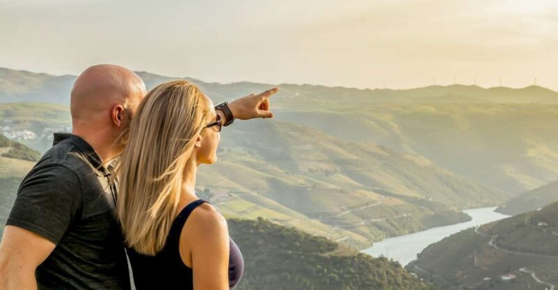 Porto: Douro Valley Tour with Wine Tasting, Cruise and Lunch - Authentic Experiences Based on Reviews