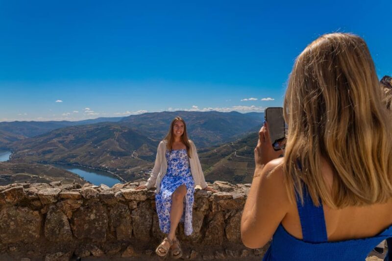 Porto: Douro Valley Wine & History Tour with Cruise & Lunch - The Galafura Viewpoint: A Photogenic Highlight