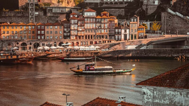 Porto: Explore 6 Iconic Bridges on an Authentic Rabelo Boat - Why This Tour Works for You
