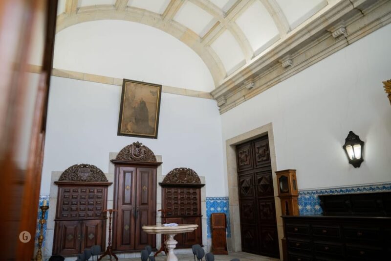 Porto: Fado Show with Guided Tour in a Historic Monastery - Who Would Love This Tour?