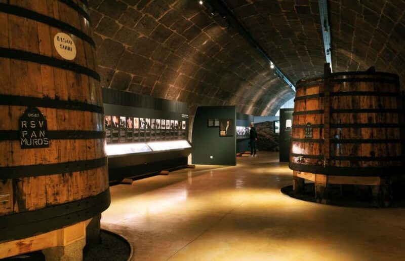 Porto: Fonseca Cellar Tour & 1 WOW Museum - FAQ