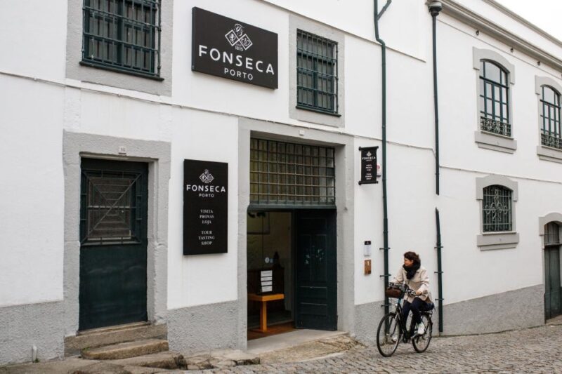 Porto: Fonseca Cellar Tour & Fado Show with Optional Dinner - An In-Depth Look at the Tour Experience