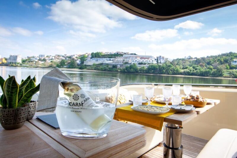 Porto: FULLDAY Private Luxury Yacht in the Douro - The Experience: What You Can Expect