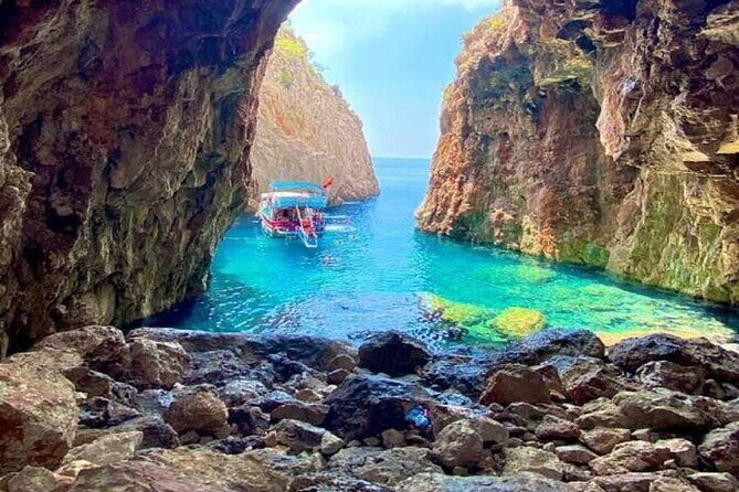 Porto Genoese Boat Trip & Mud Bath with Lunch from Antalya - FAQs