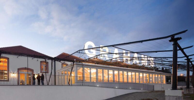 Porto: Graham's Port Lodge Tour & Vintage Room Wine Tasting - A Breakdown of the Itinerary