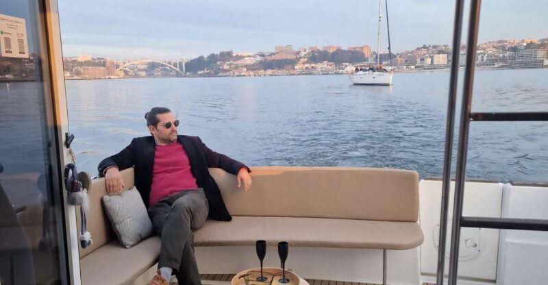 Porto: Guide Boat tour with tasting of 4 Port wines - Practical Tips for Booking and Enjoying Your Tour