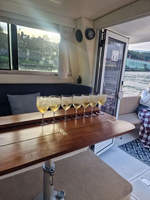 Porto: Guide Boat tour with tasting of 4 Port wines - FAQs